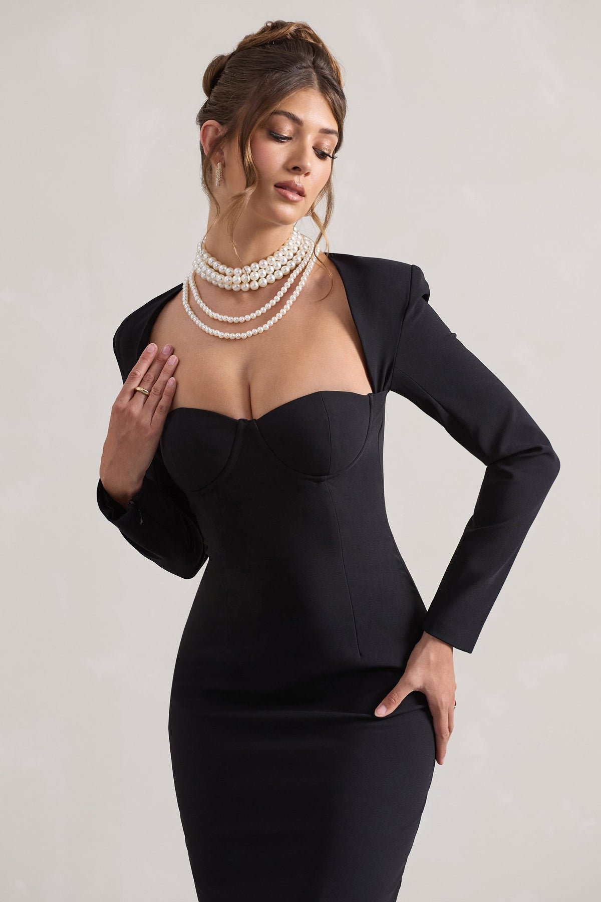 London | Black Sweetheart Maxi Dress With Volume Hem - Club L 