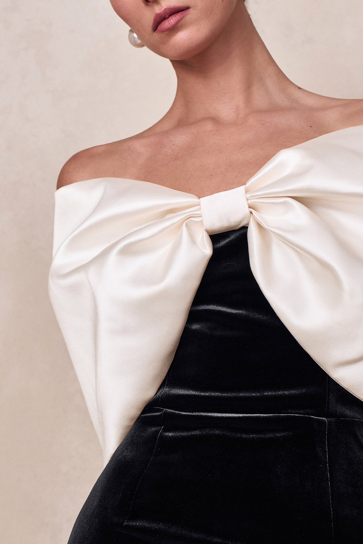 ECM_CL136903240 - Twilight | Black And White Velvet Bardot-Neck Midi Dress With Oversized Satin Bow 06.jpg