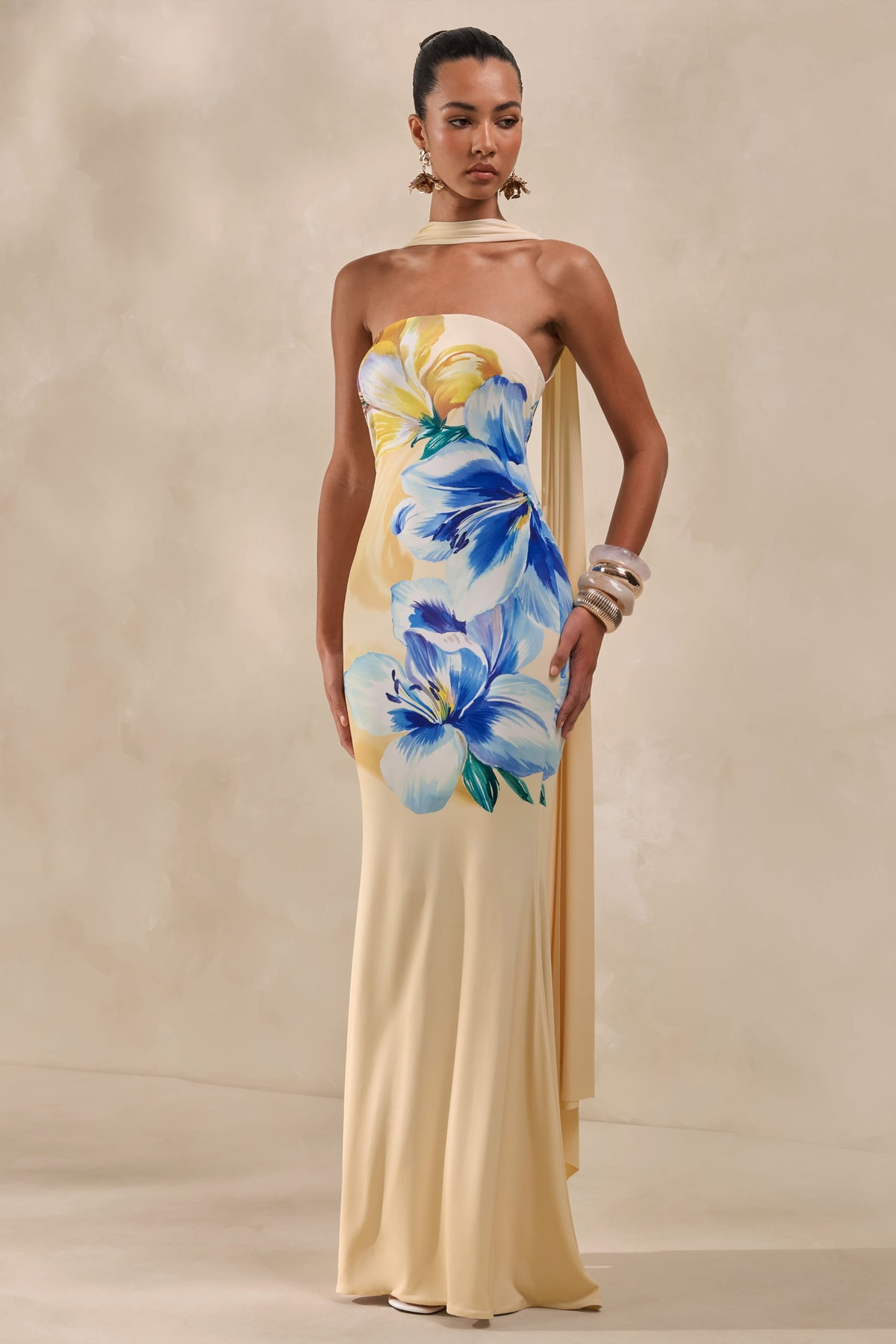 ECM_HR_CL137335121---Brooke-_-Lemon-And-Blue-Floral-Print-Bandeau-Maxi-Dress-With-Scarf0.jpg