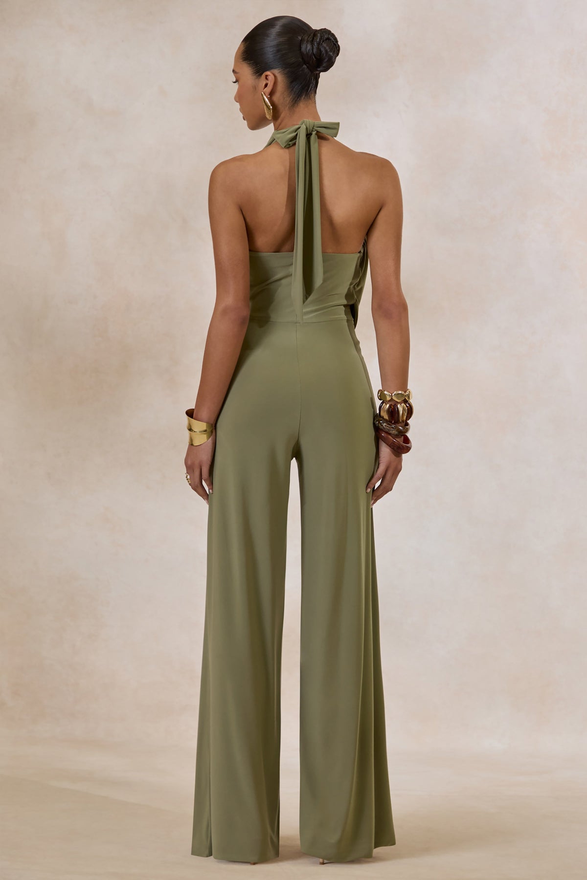 ECM_HR_CL137527037---Clemence-_-Green-Plunge-Neck-Jumpsuit-6.jpg