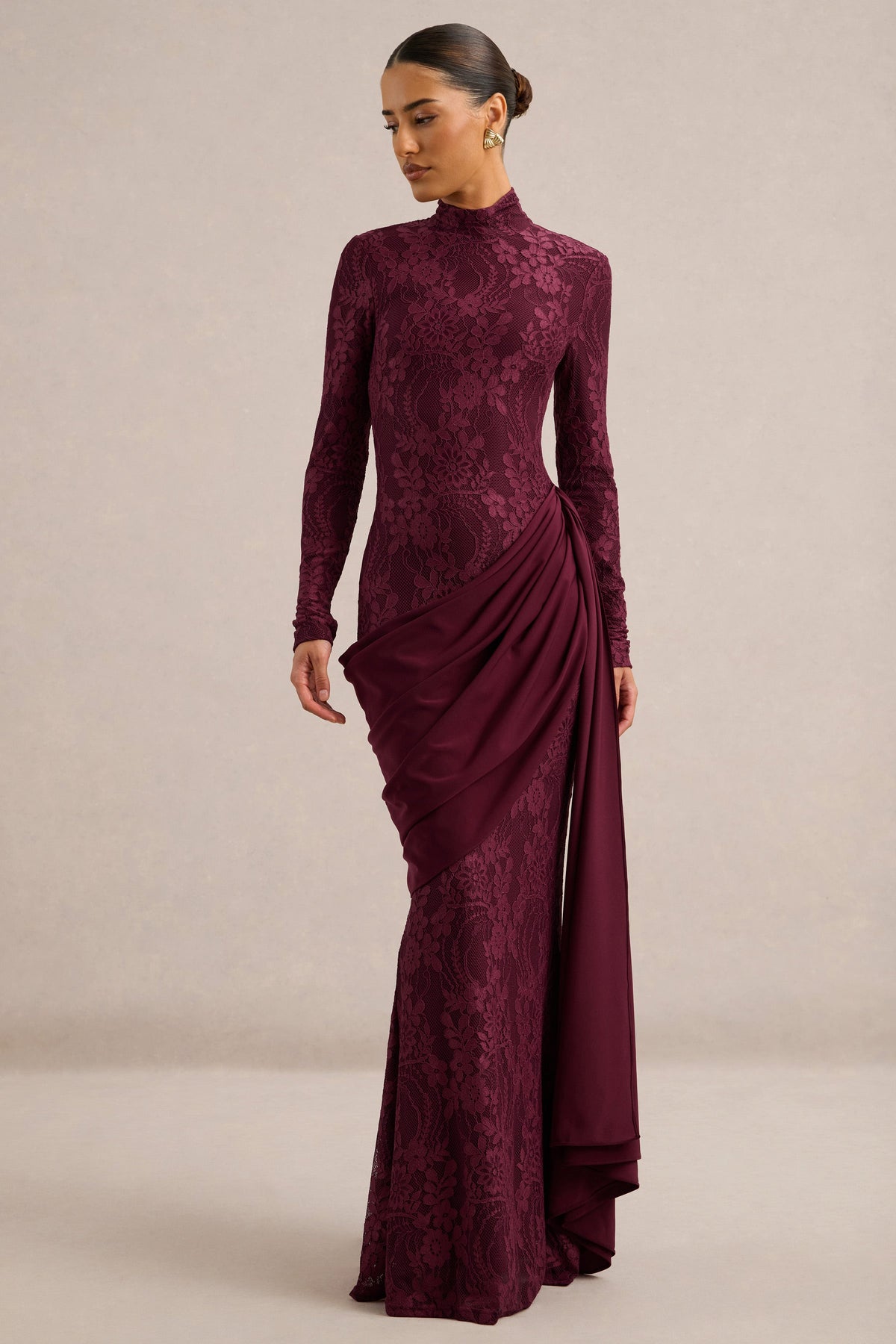 ECM_HR_CL137992102_Enestra_Burgundy_5014.jpg