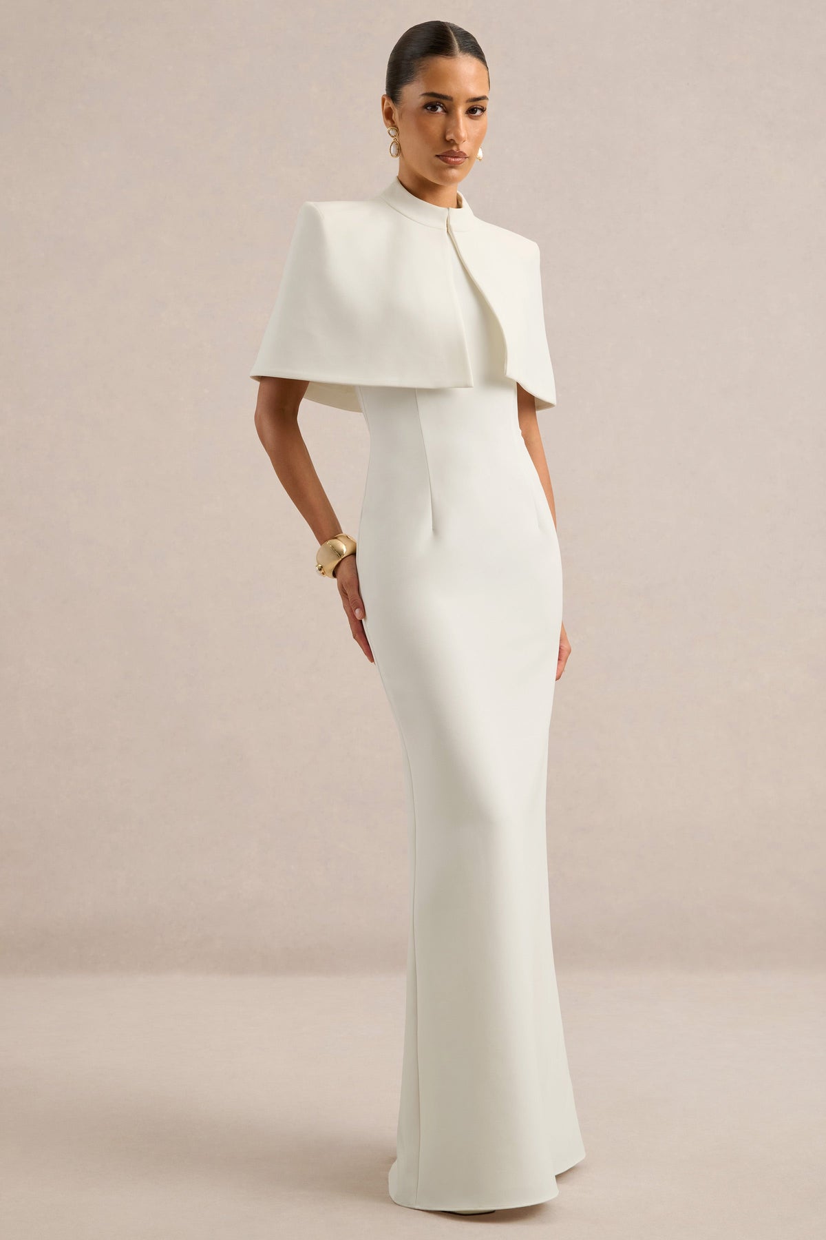 CL138005110 - Deva | White High-Neck Cape0.jpg